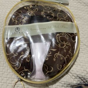 Aromatherapy neck  pillow and eye mask